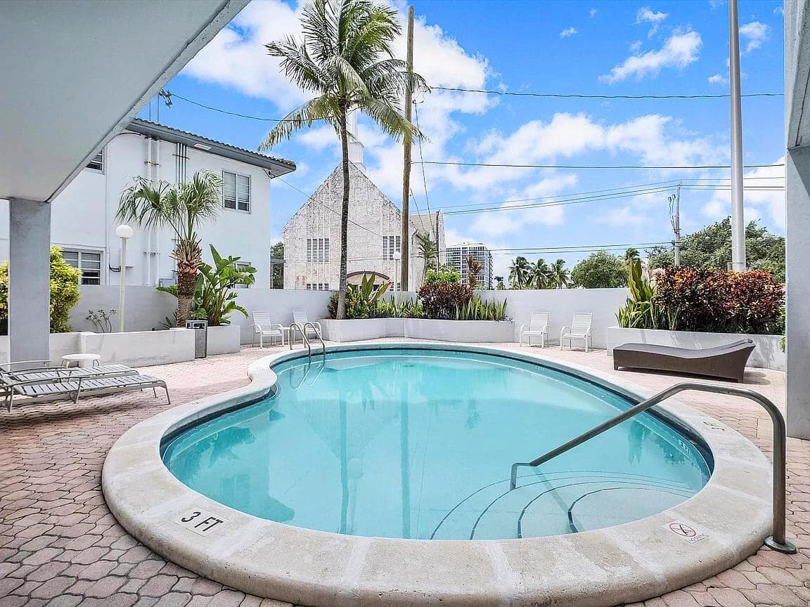 6941 Carlyle Avenue # 2e, Miami Beach, FL 33141 — zdjęcie 2