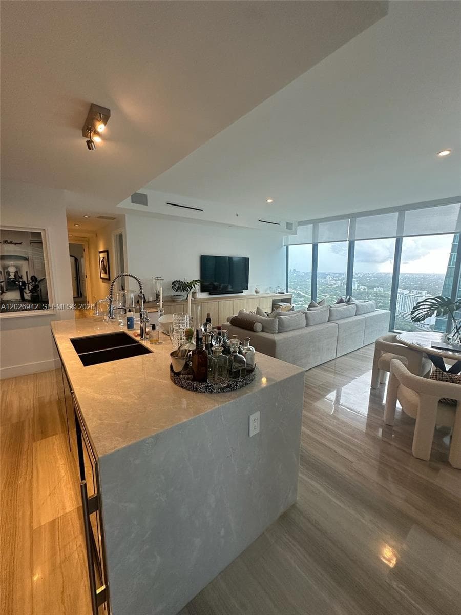 1451 Brickell Ave # 3804, Miami, FL 33131 — zdjęcie 5