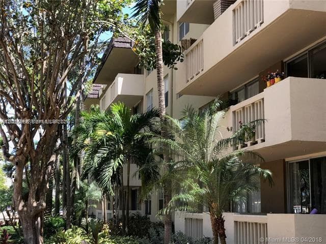 1800 Sans Souci Blvd # 408, North Miami, FL 33181 — zdjęcie 4