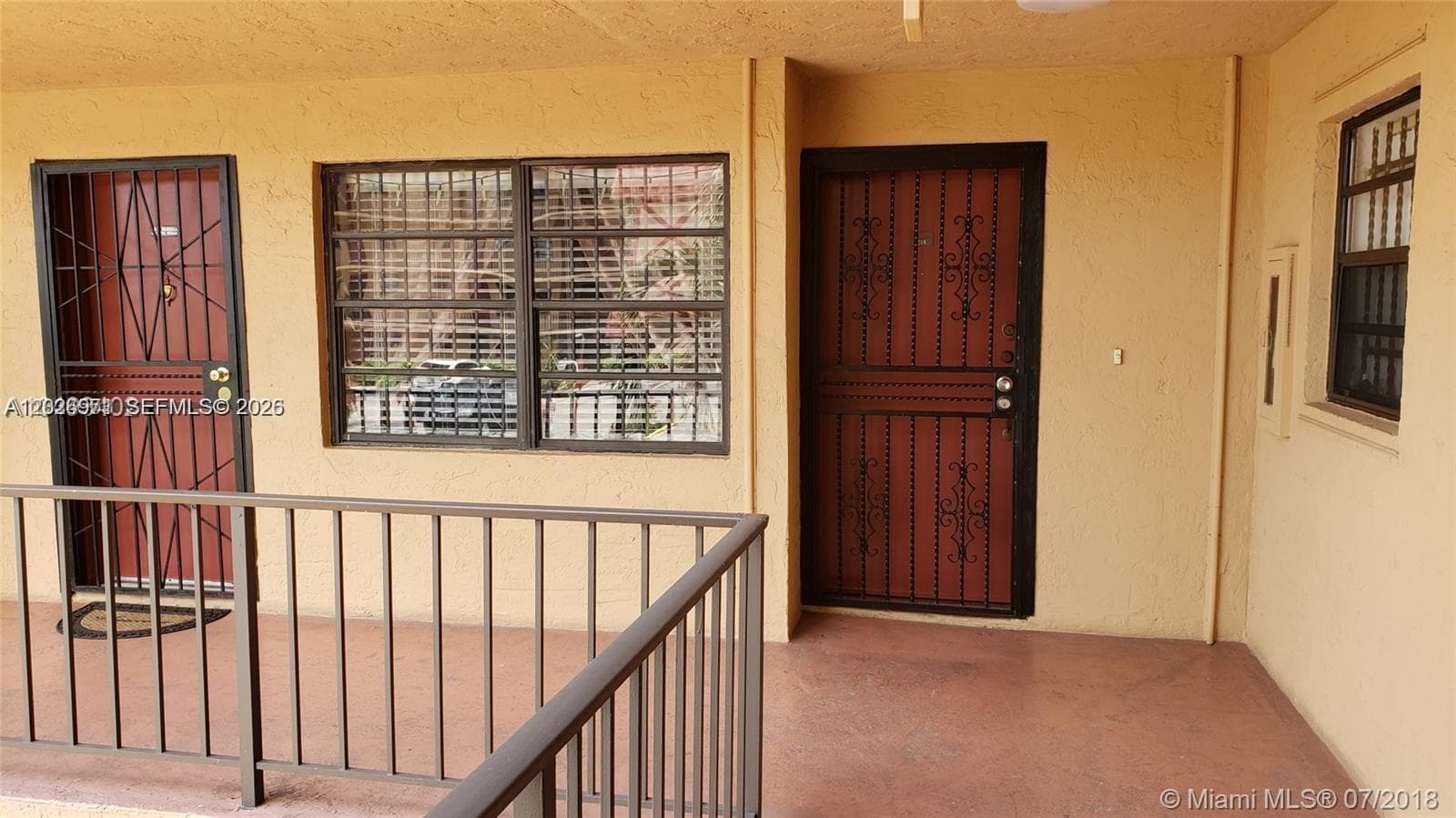 1325 W 68th St # 214, Hialeah, FL 33014 — zdjęcie 5