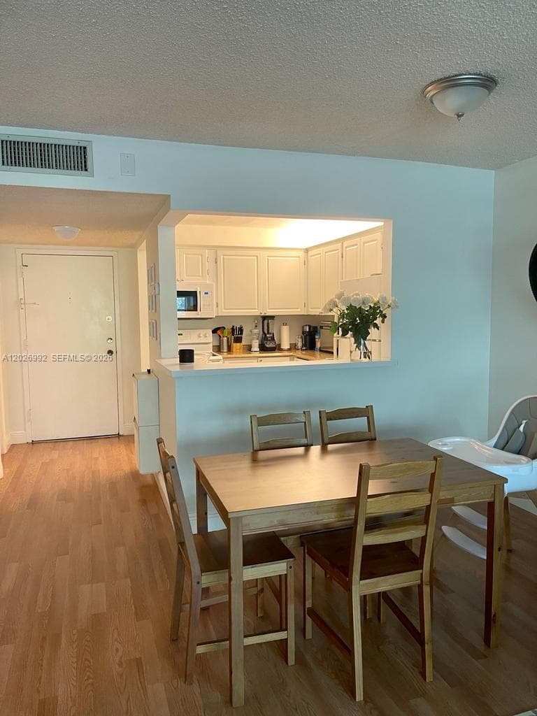 301 Racquet Club Rd # 305, Weston, FL 33326 — zdjęcie 2