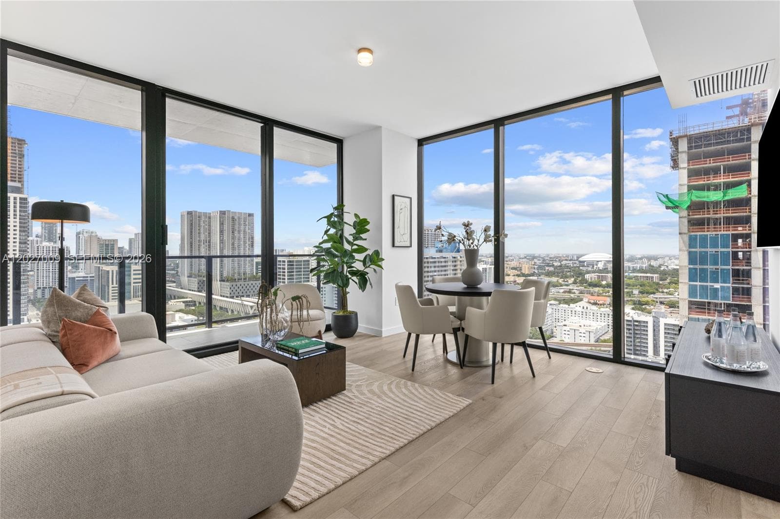 20 NE 11th St # 2910, Miami, FL 33132 — zdjęcie 2