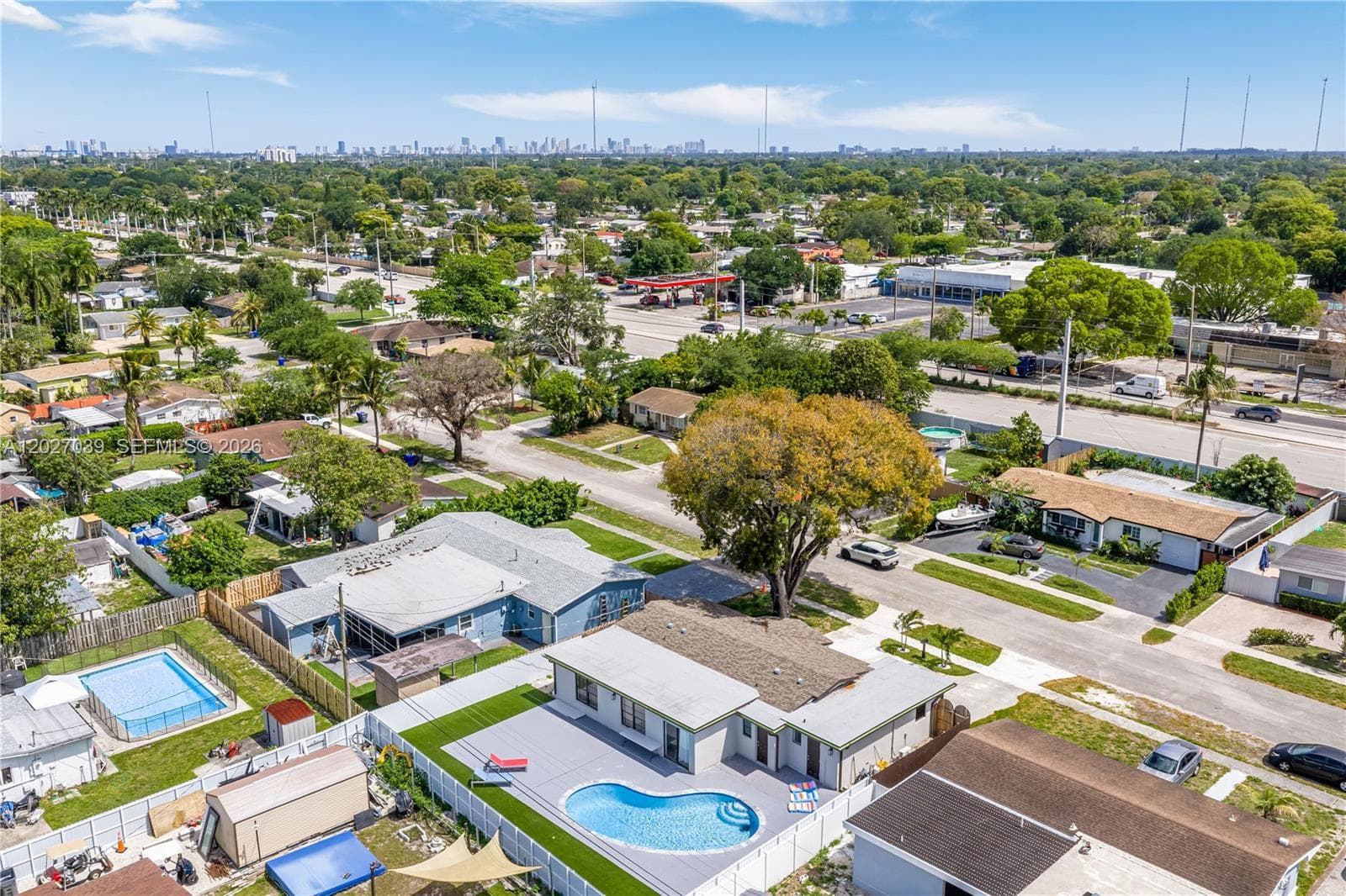 7051 Tyler St, Hollywood, FL 33024 — zdjęcie 3