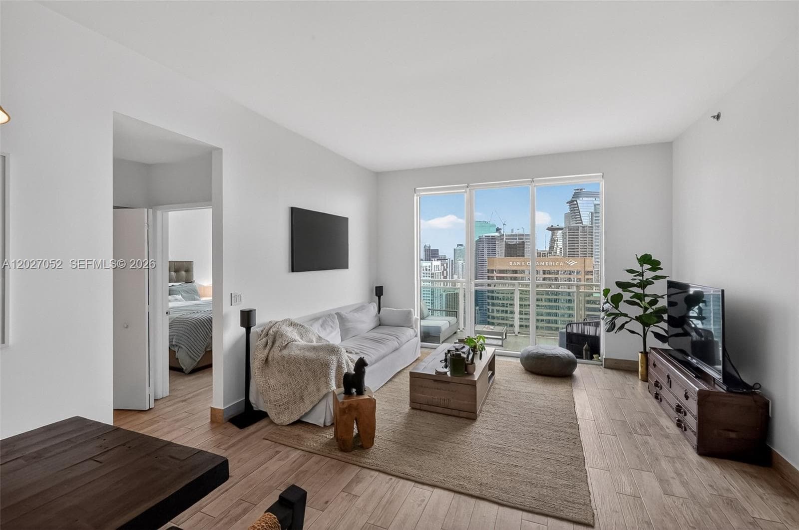 950 Brickell Bay Dr # 4504, Miami, FL 33131 — zdjęcie 3