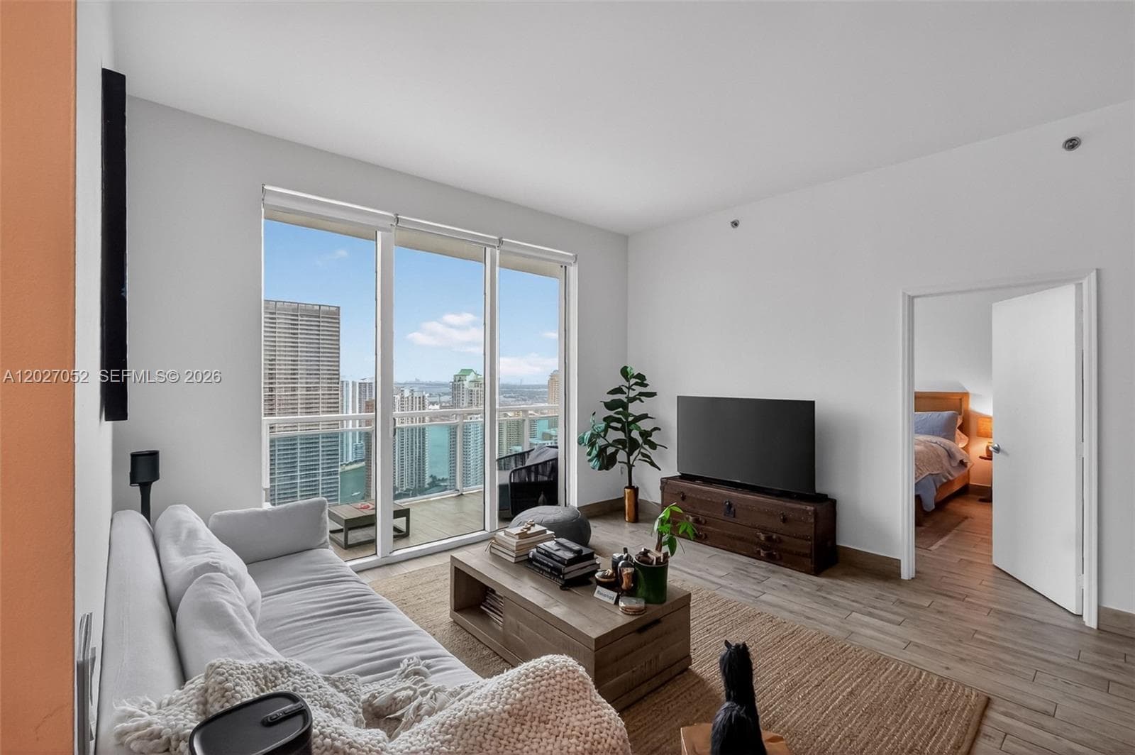 950 Brickell Bay Dr # 4504, Miami, FL 33131 — zdjęcie 4