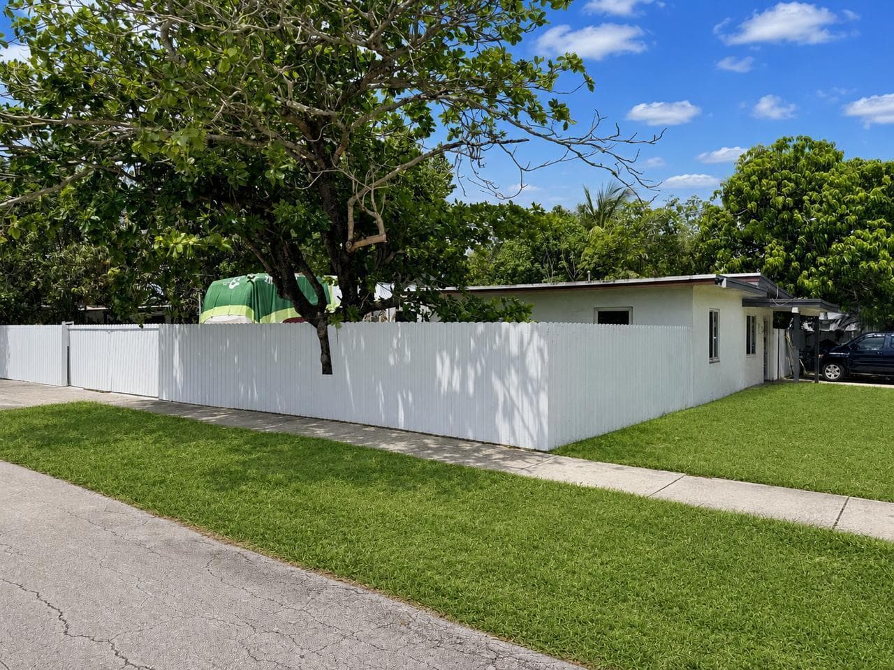 1100 NW 141st Street, Miami, FL 33168 — zdjęcie 3