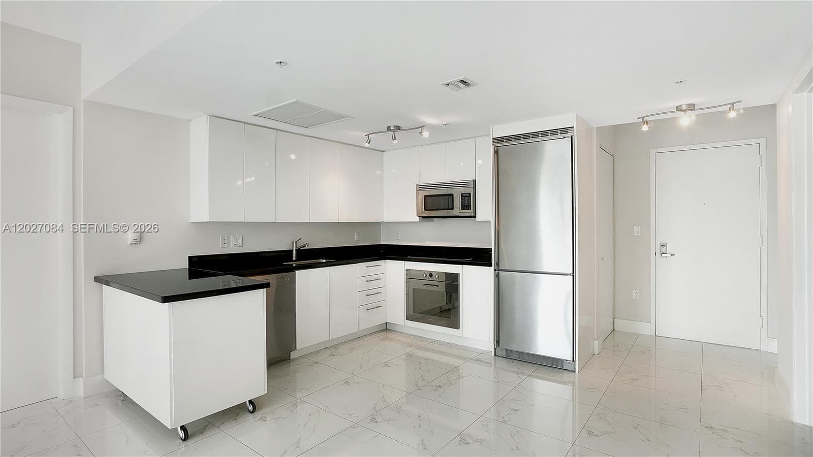 92 SW 3rd St # 1803, Miami, FL 33130 — zdjęcie 3