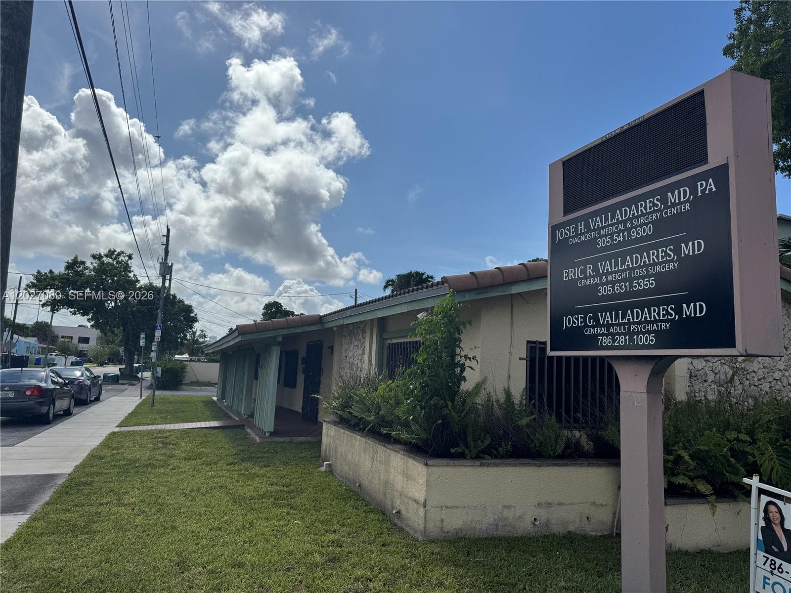 2660 SW 3rd St, Miami, FL 33135 — zdjęcie 3
