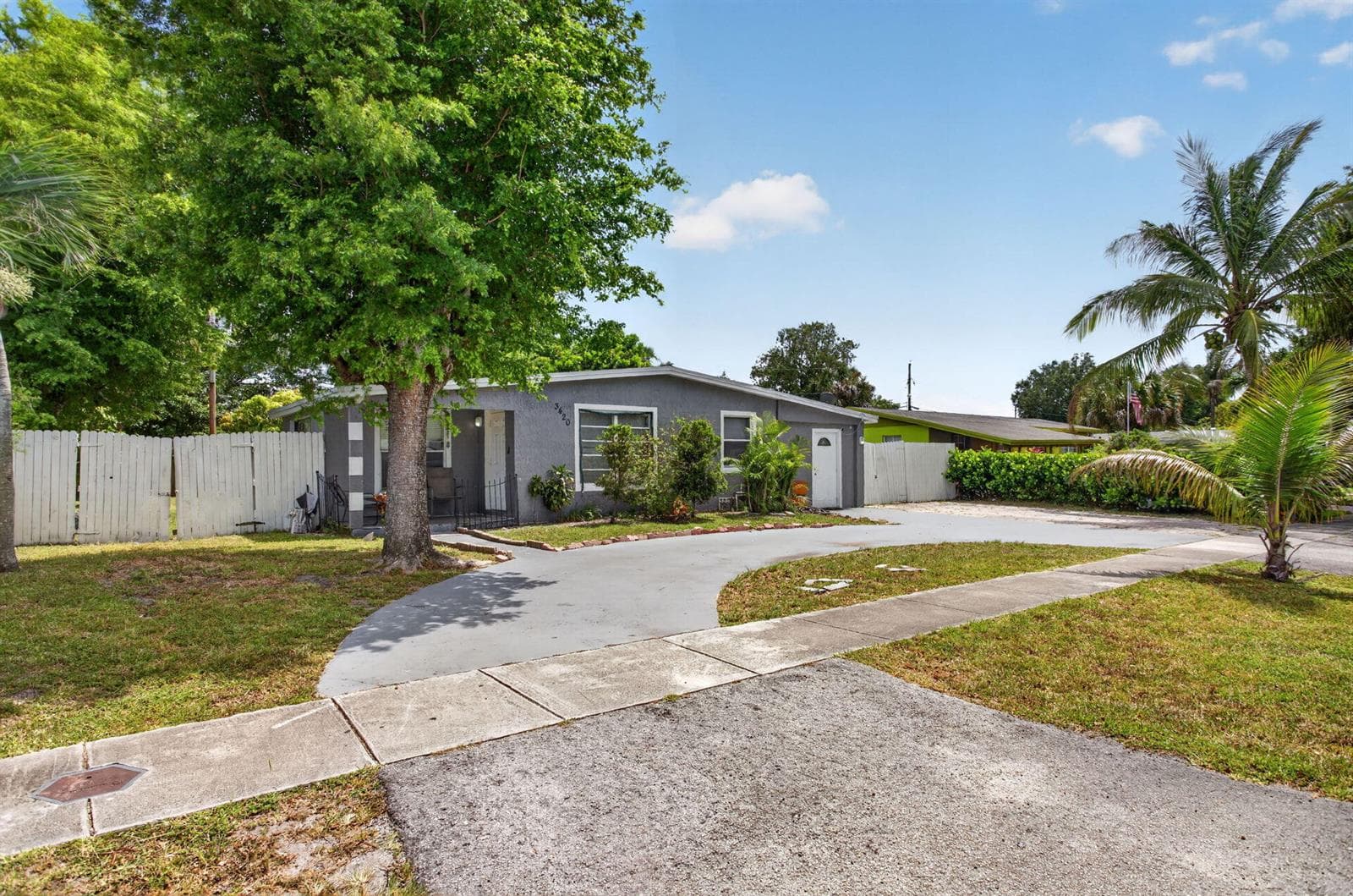 3420 NW 5th Court, Lauderhill, FL 33311 — zdjęcie 2