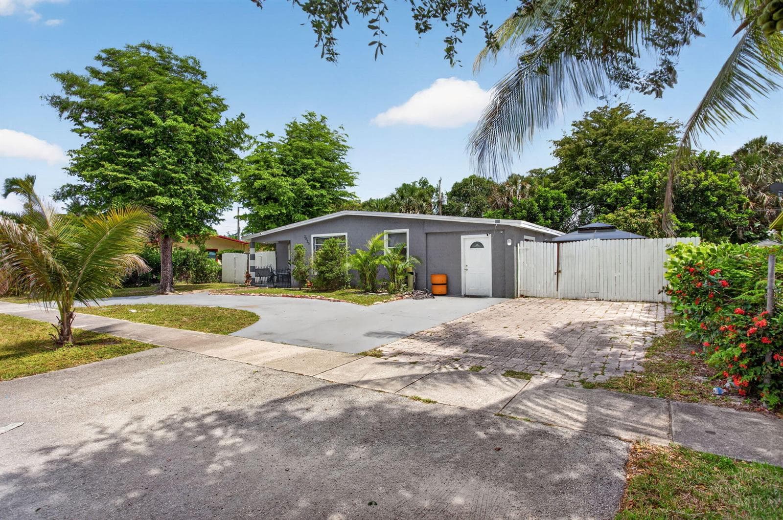 3420 NW 5th Court, Lauderhill, FL 33311 — zdjęcie 3