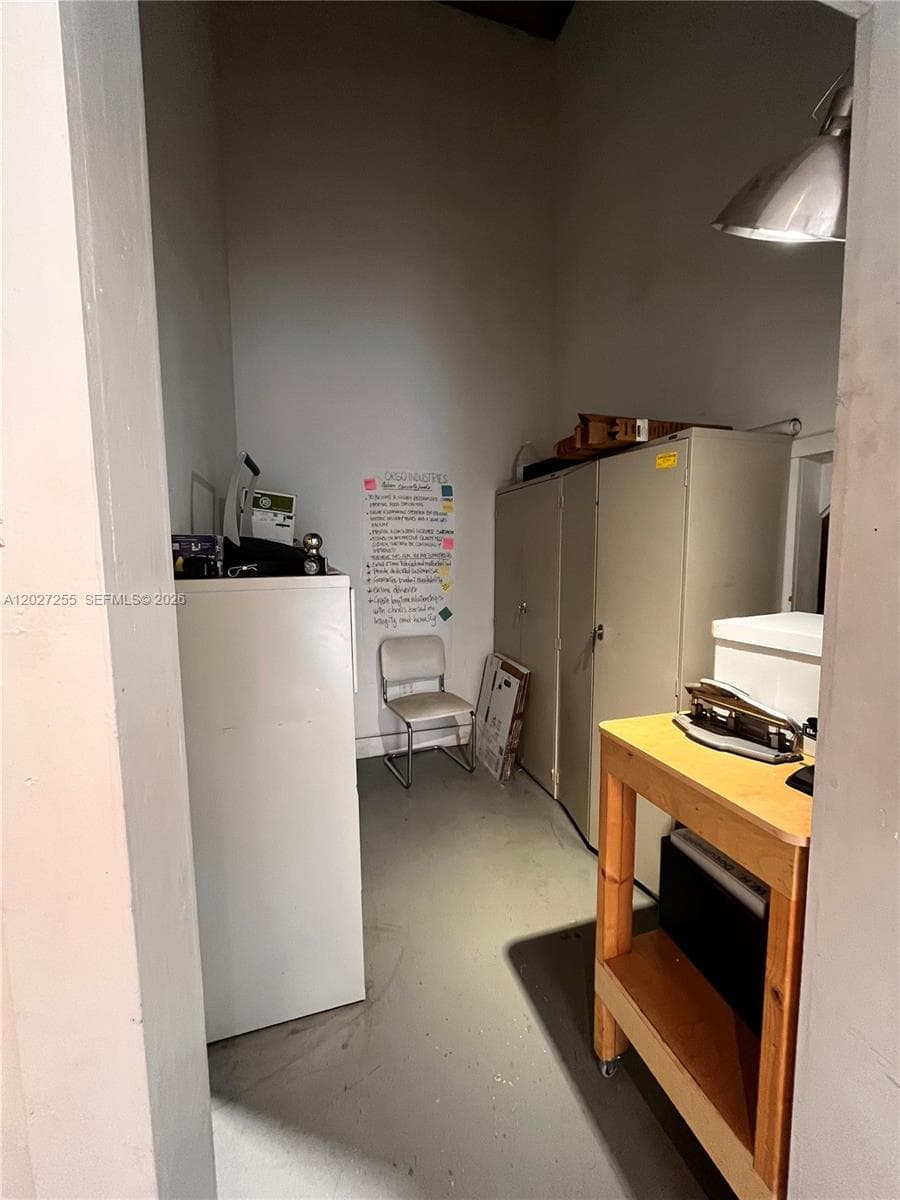8420 NW 61st St, Miami, FL 33166 — zdjęcie 3