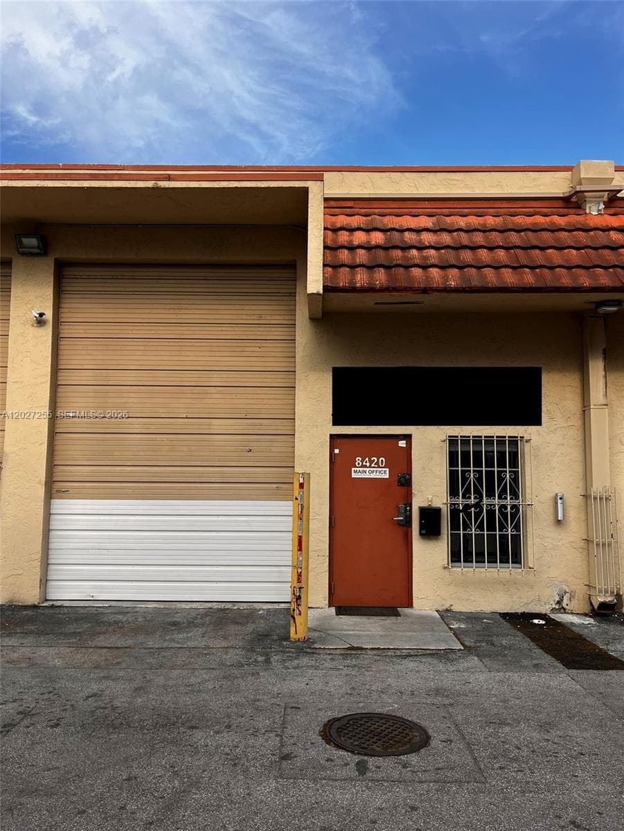 8420 NW 61st St, Miami, FL 33166 — zdjęcie 4