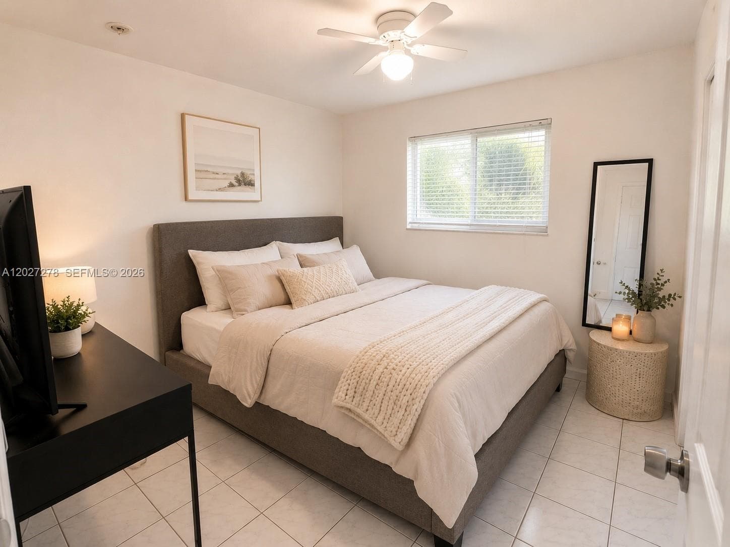 901 NE 2nd St, Hallandale Beach, FL 33009 — zdjęcie 5