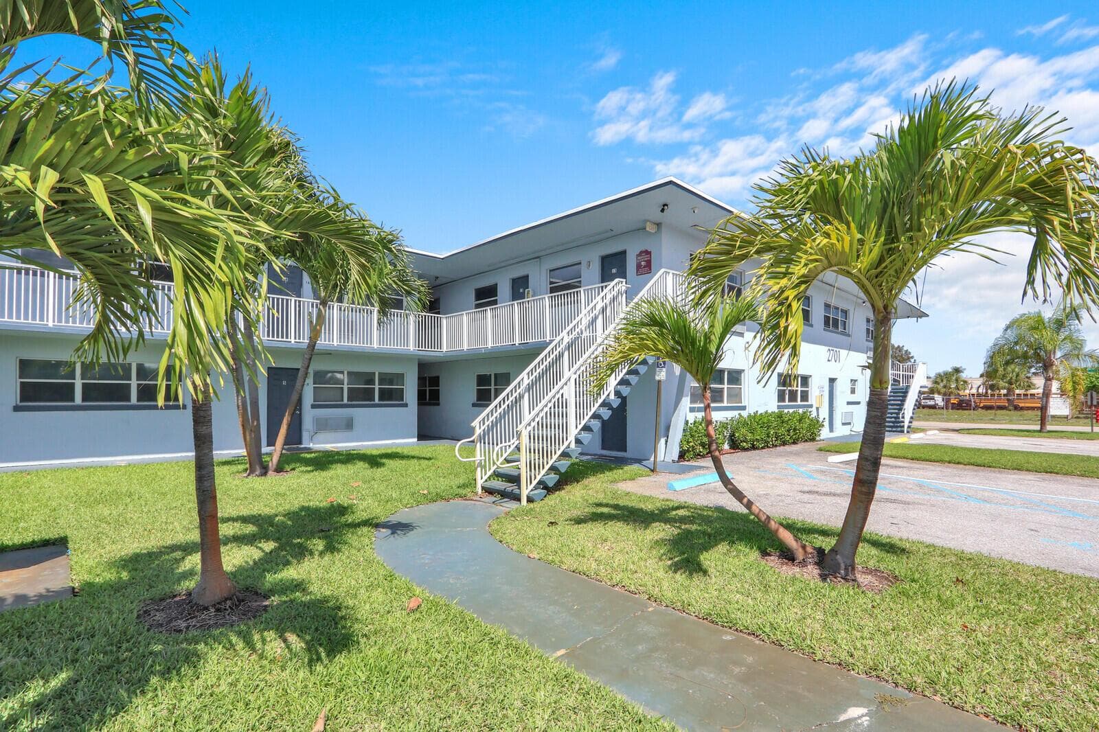 2701 Avenue E, Riviera Beach, FL 33404 — zdjęcie 5