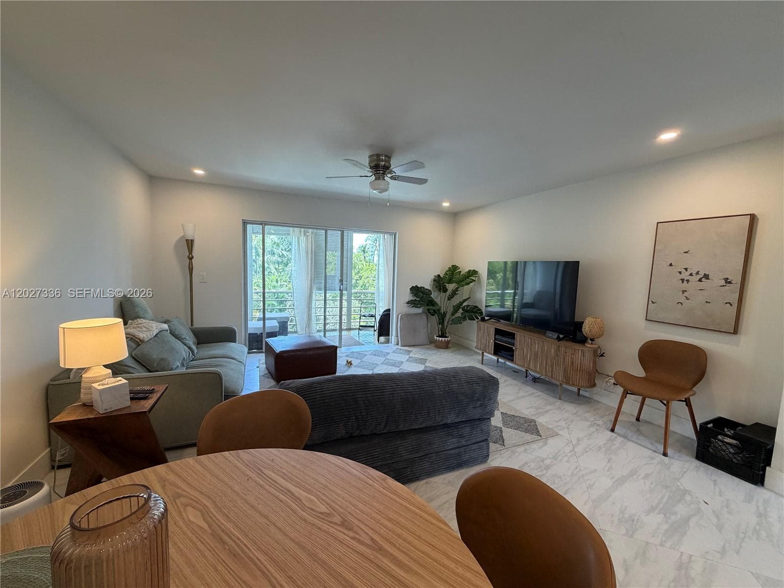 1000 NE 14th Ave # 408, Hallandale Beach, FL 33009 — zdjęcie 2