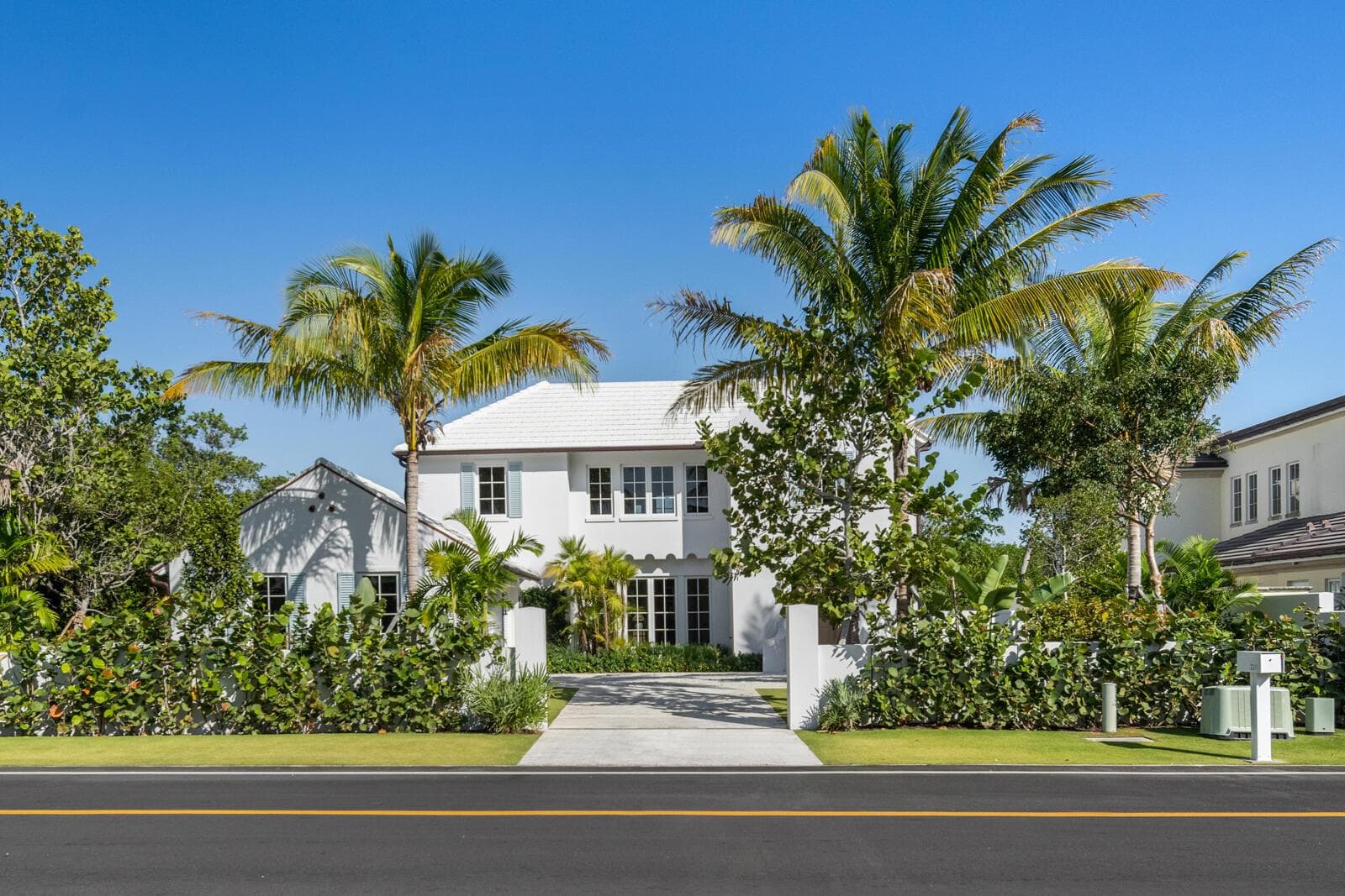 2219 Ibis Isle Road E, Palm Beach, FL 33480 — zdjęcie 2