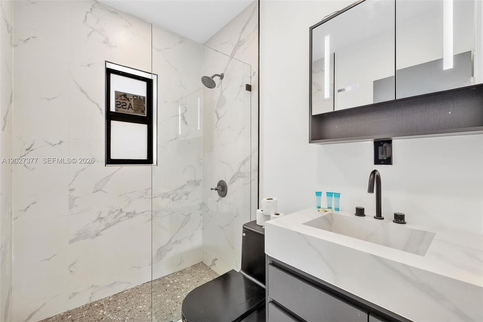 501 NW 46th St, Miami, FL 33127 — zdjęcie 4