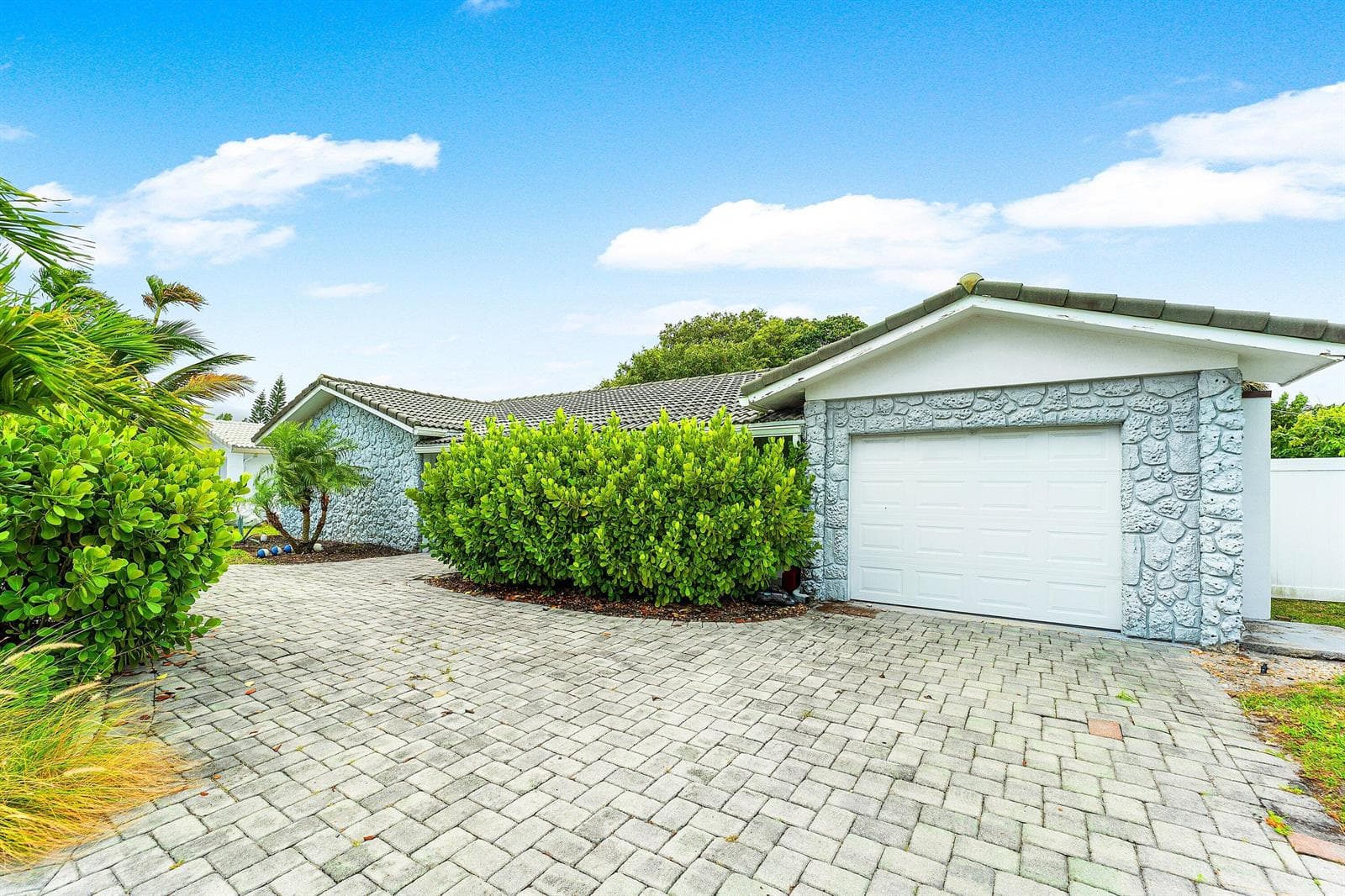 581 NW 13th Drive, Boca Raton, FL 33486 — zdjęcie 4
