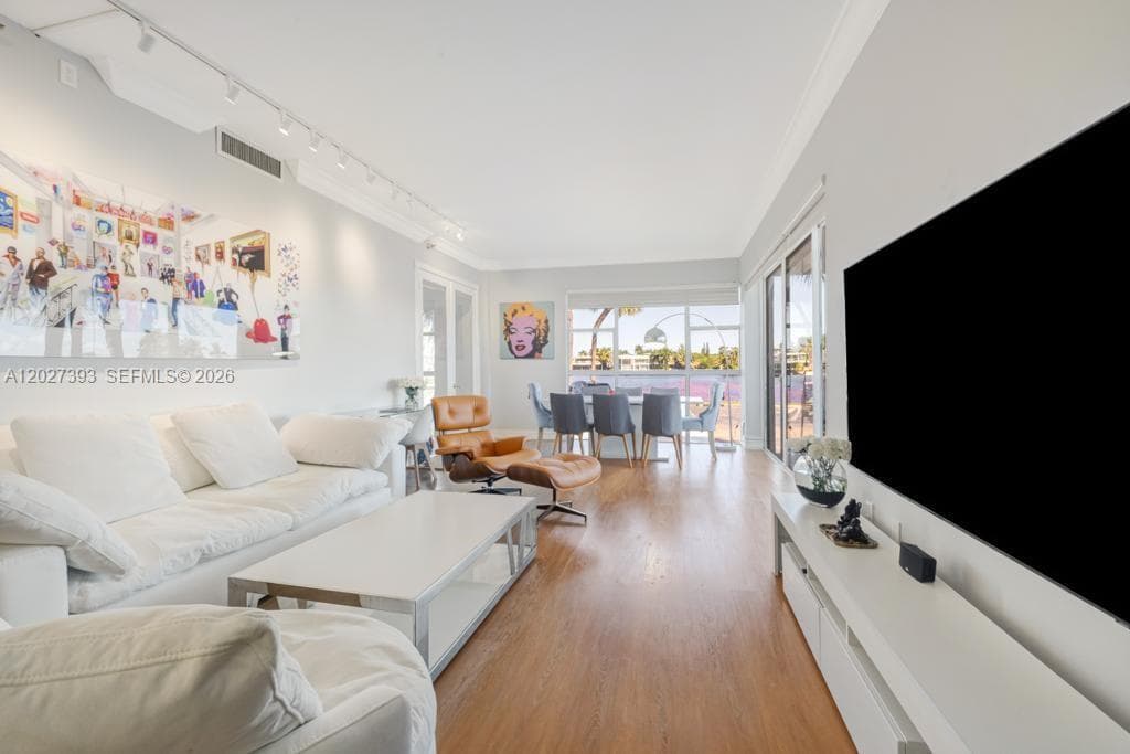 20505 E Country Club Dr # 143, Aventura, FL 33180 — zdjęcie 5