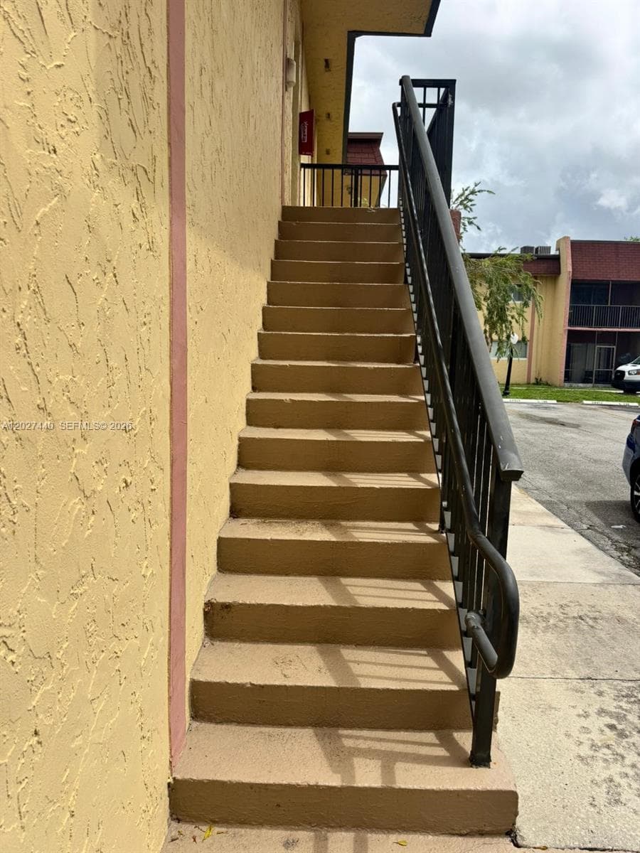 2854 NW 55th Ave # 2B, Lauderhill, FL 33313 — zdjęcie 4