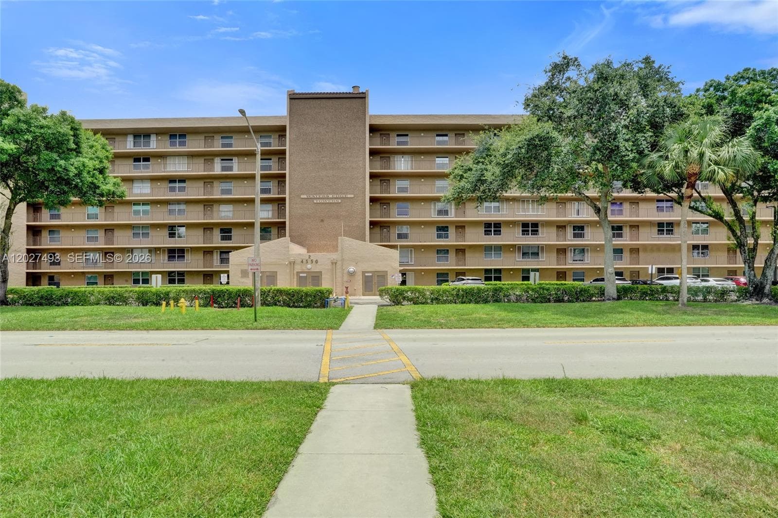 4550 NW 18th Ave # 306, Deerfield Beach, FL 33064 — zdjęcie 2