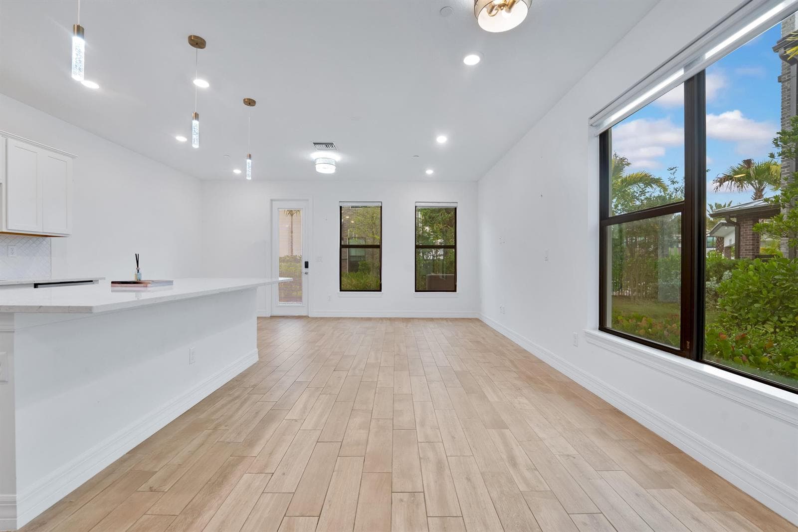 8358 NW 7th Place, Plantation, FL 33324 — zdjęcie 4