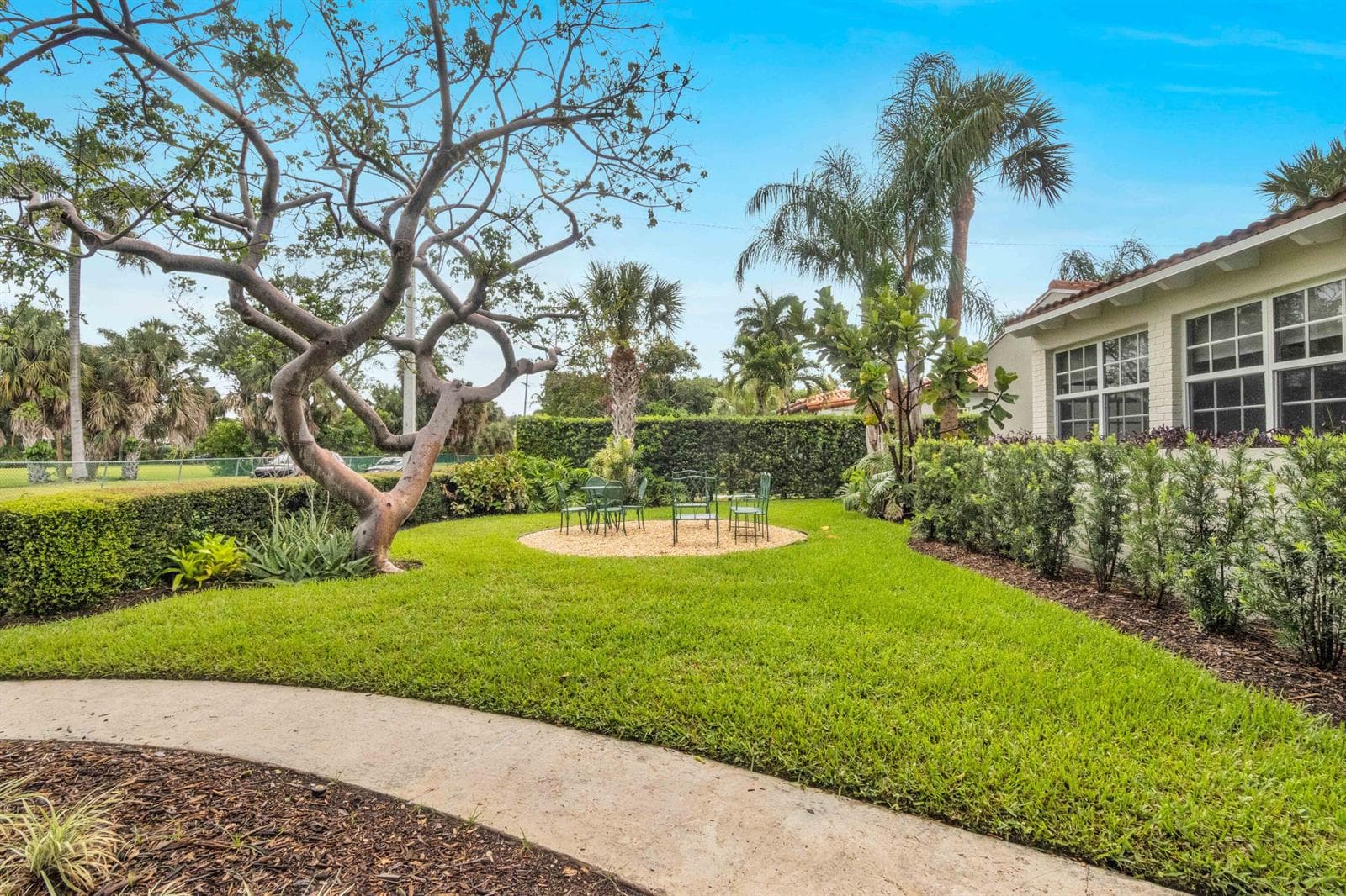 1219 N Lakeside Drive, FL 33460 — zdjęcie 2