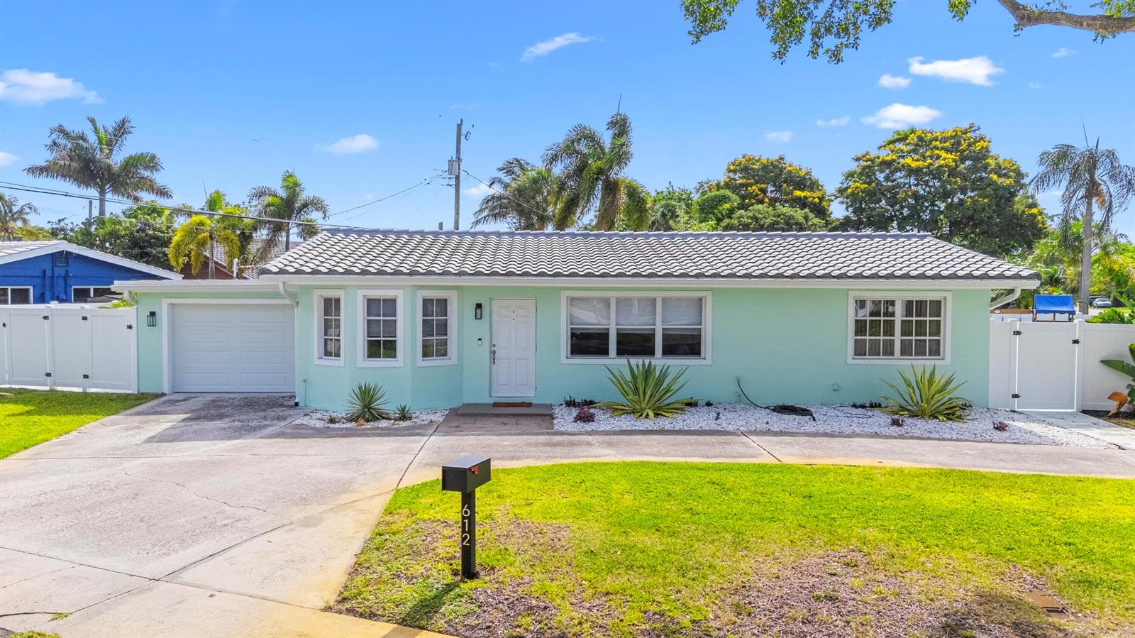 612 SE 10th Avenue, Deerfield Beach, FL 33441 — zdjęcie 3