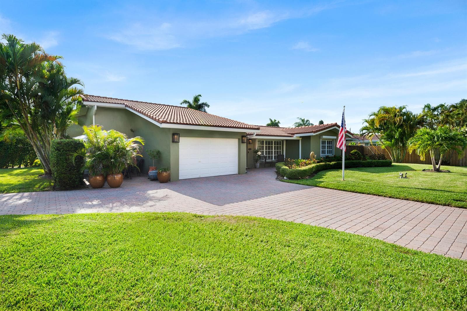 1755 E Terra Mar Drive, Lauderdale By The Sea, FL 33062 — zdjęcie 2