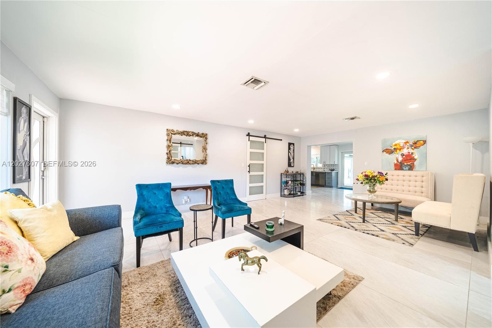 1101 NE 5th St, Hallandale Beach, FL 33009 — zdjęcie 3