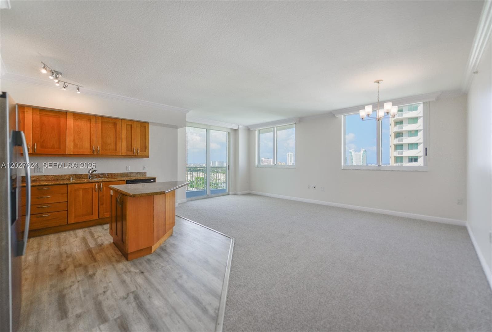 1745 E Hallandale Beach Blvd # 1903W, Hallandale Beach, FL 33009 — zdjęcie 2