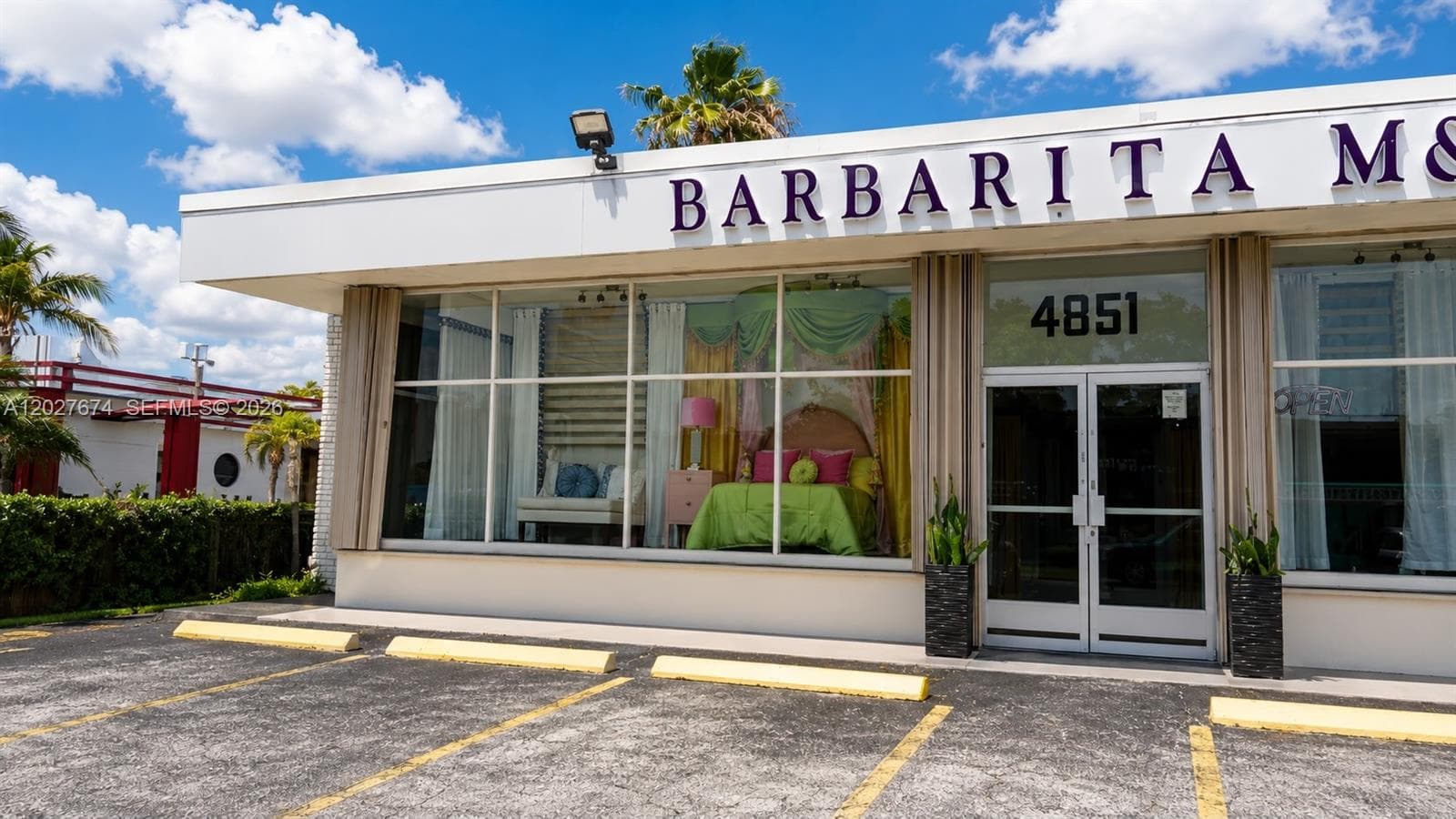 4851 E 8th Ave, Hialeah, FL 33013 — zdjęcie 2