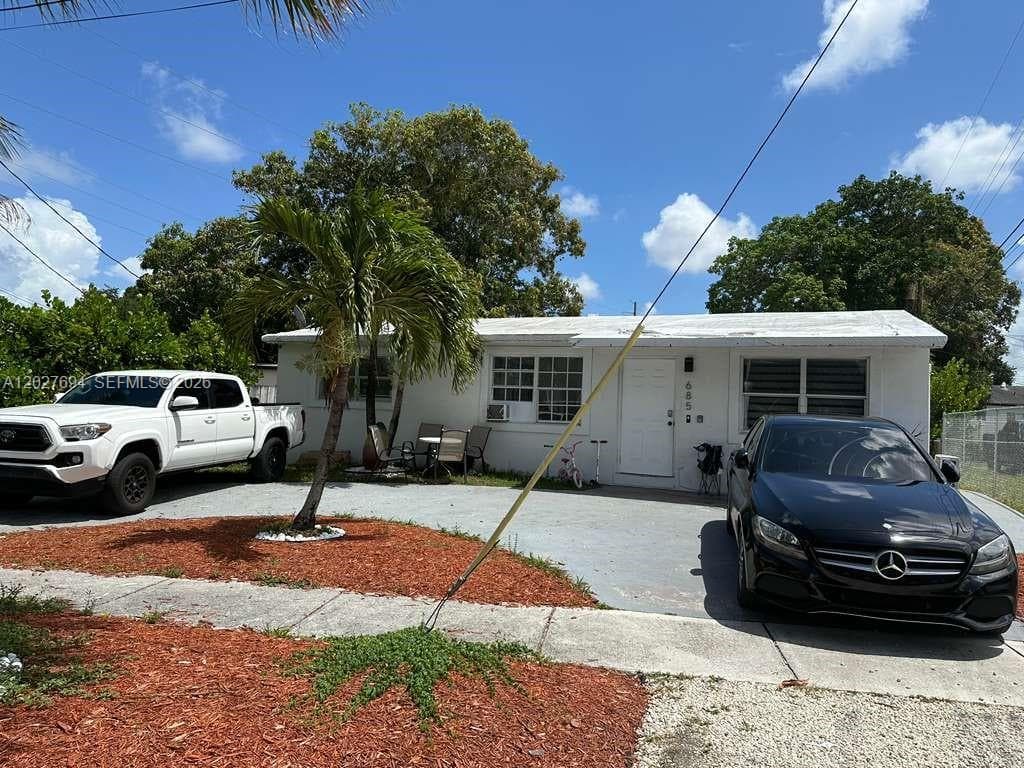 685 SW 7th Terr, Dania Beach, FL 33004 — zdjęcie 5