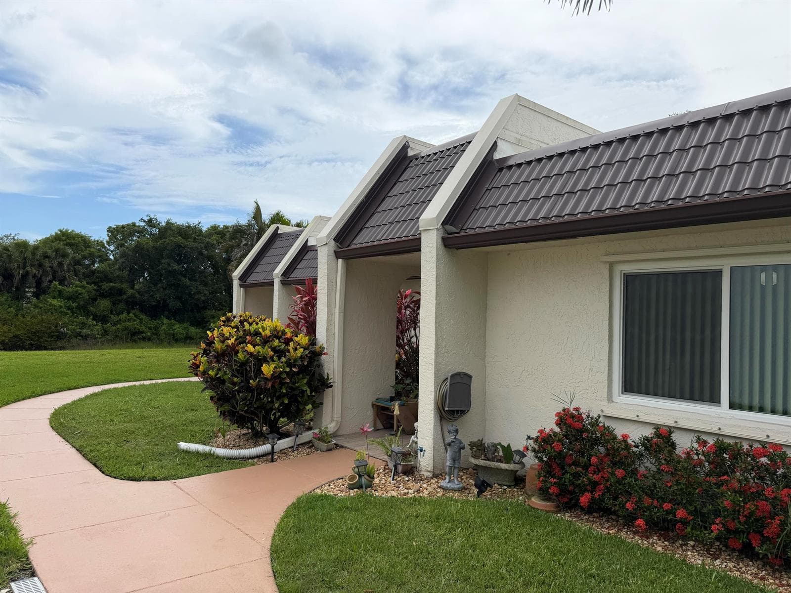 212 Lake Susan Lane, West Palm Beach, FL 33411 — zdjęcie 2