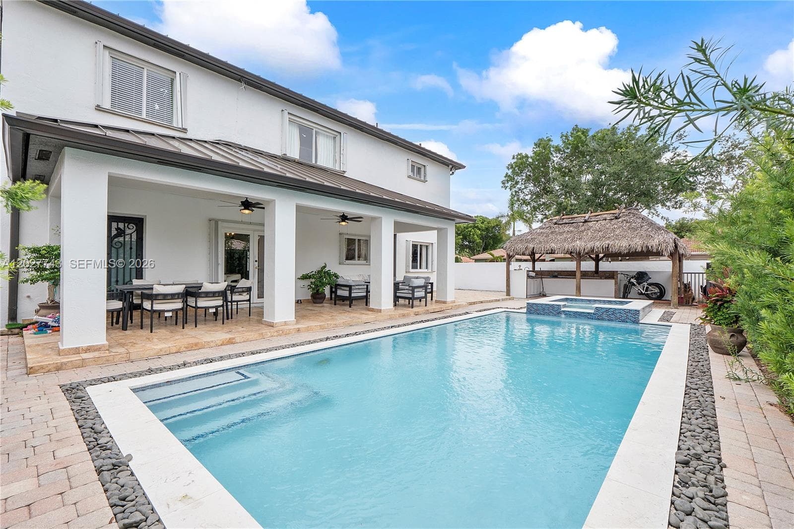 16732 NW 89th Pl, Miami Lakes, FL 33018 — zdjęcie 2