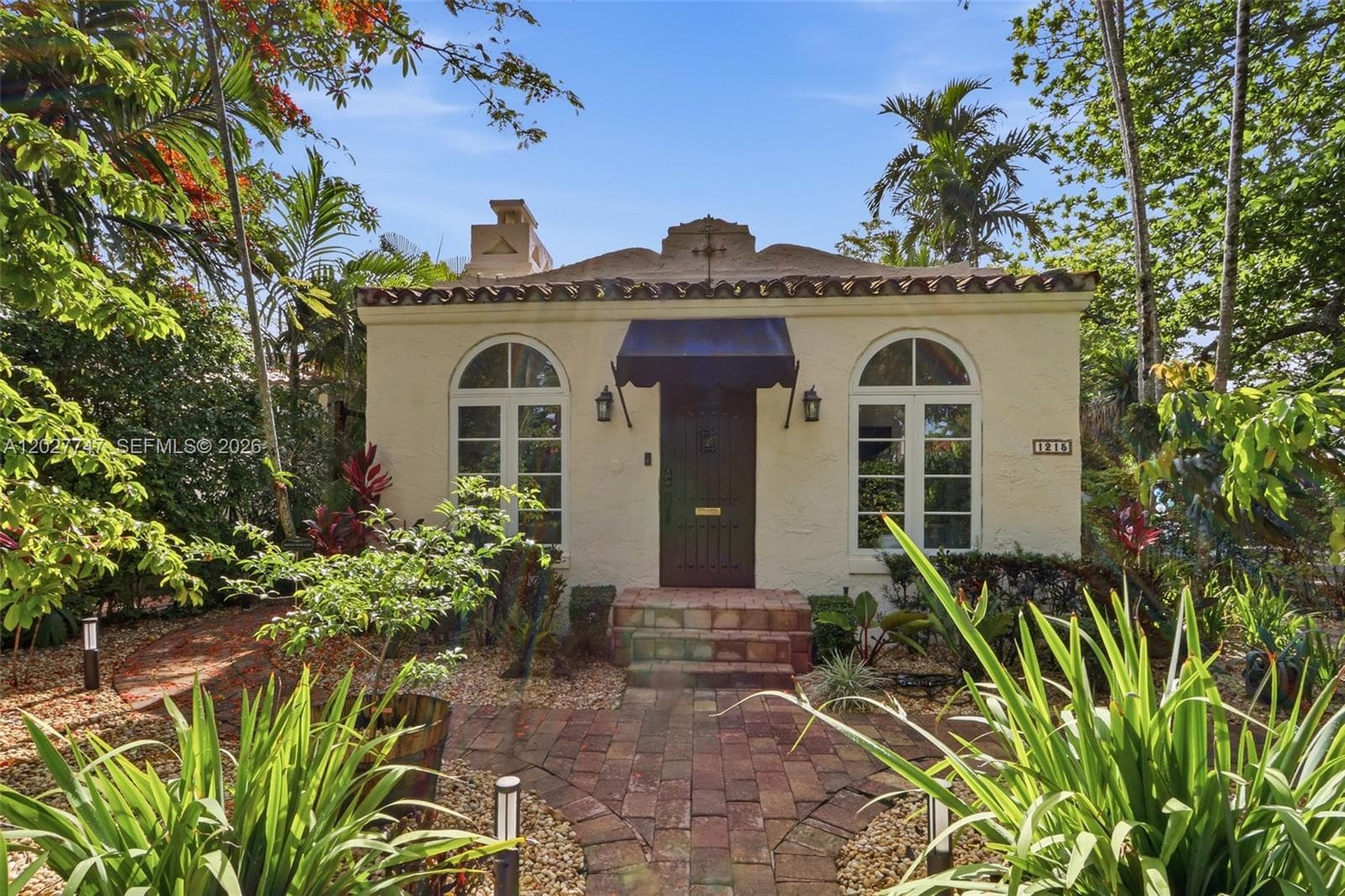 1215 Madrid St, Coral Gables, FL 33134 — zdjęcie 2