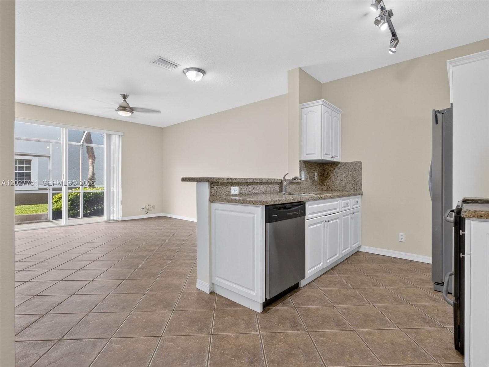 3677 San Simeon Cir # 3677, Weston, FL 33331 — zdjęcie 3