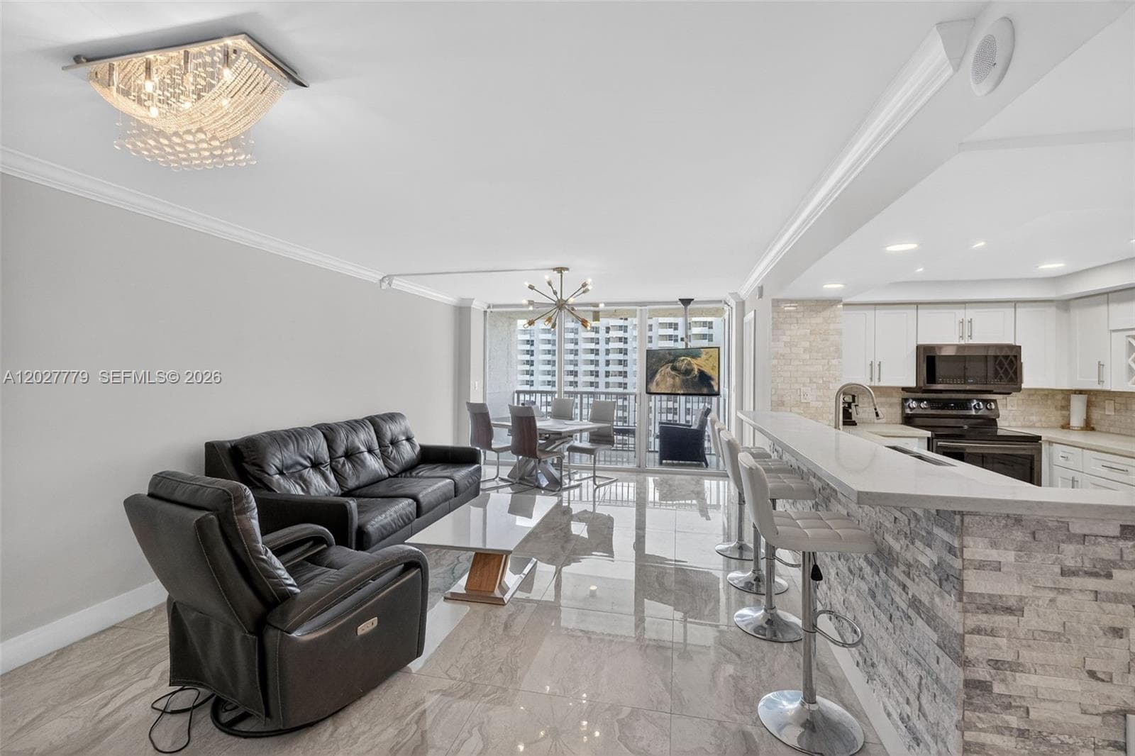 2655 Collins Ave # 1407, Miami Beach, FL 33140 — zdjęcie 3