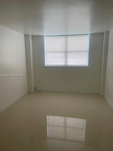 16465 NE 22nd Ave # 110, North Miami Beach, FL 33160 — zdjęcie 5
