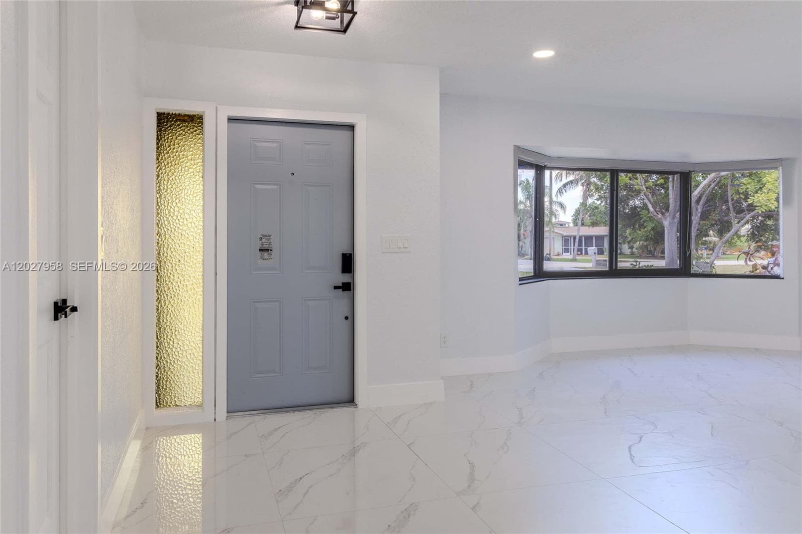1648 Coral Point Dr, Cape Coral, FL 33990 — zdjęcie 5