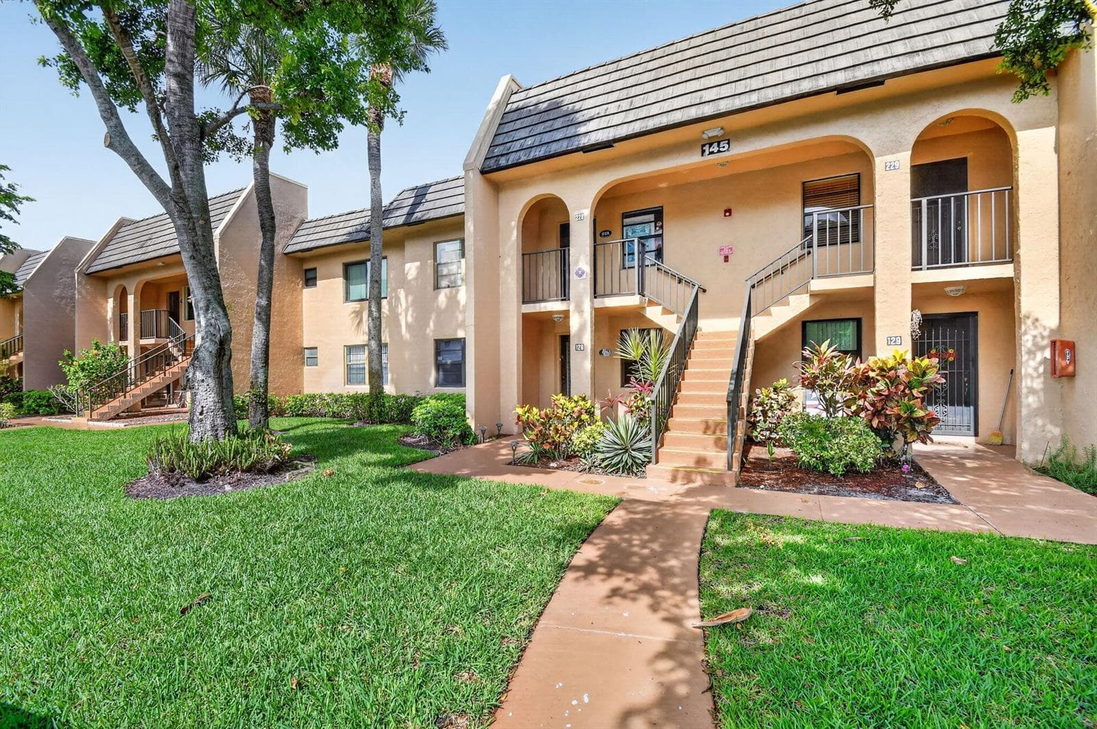 145 Lake Nancy Lane # 128, West Palm Beach, FL 33411 — zdjęcie 2