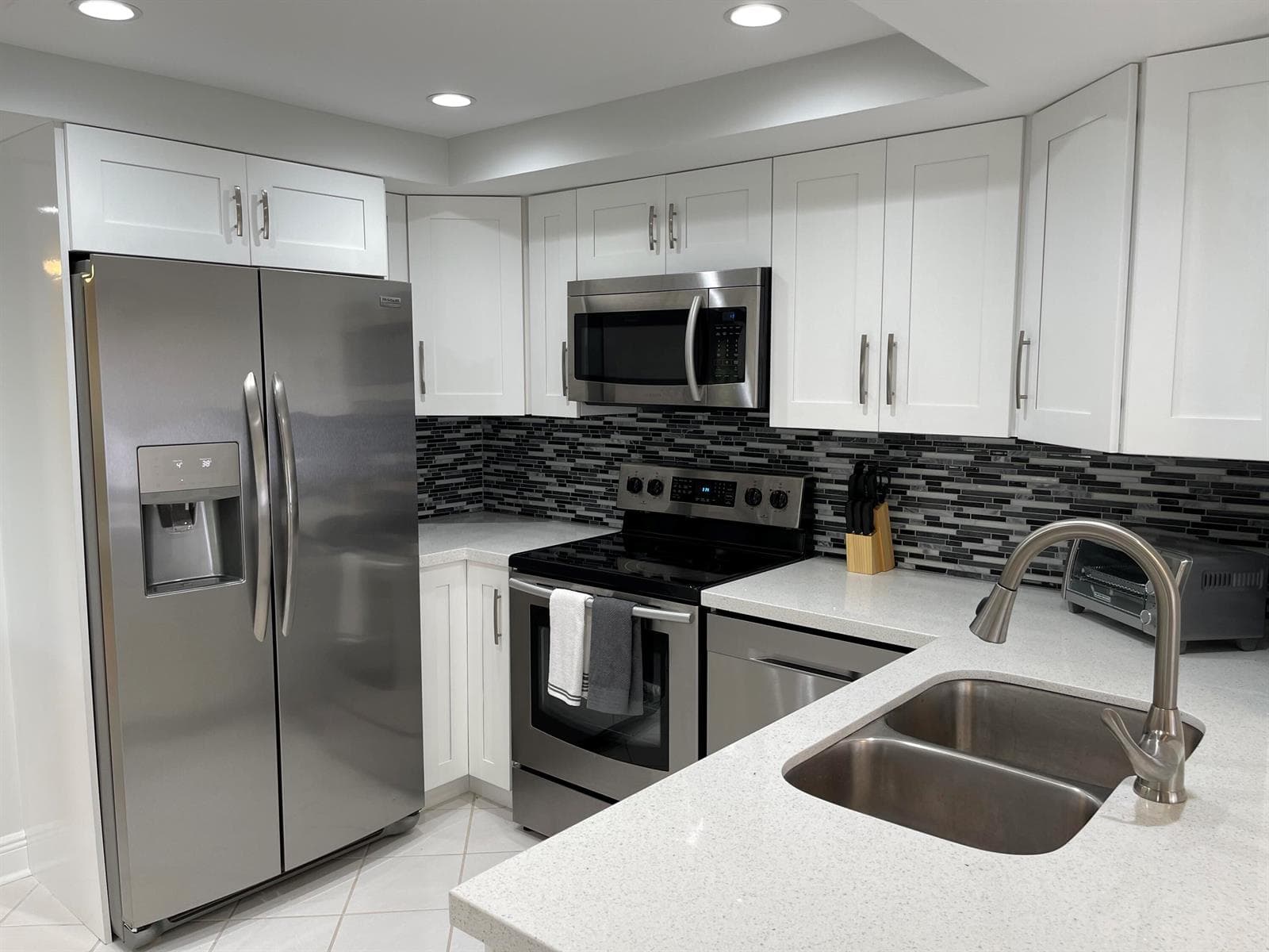 1660 Twelve Oaks Way # 203, North Palm Beach, FL 33408 — zdjęcie 2