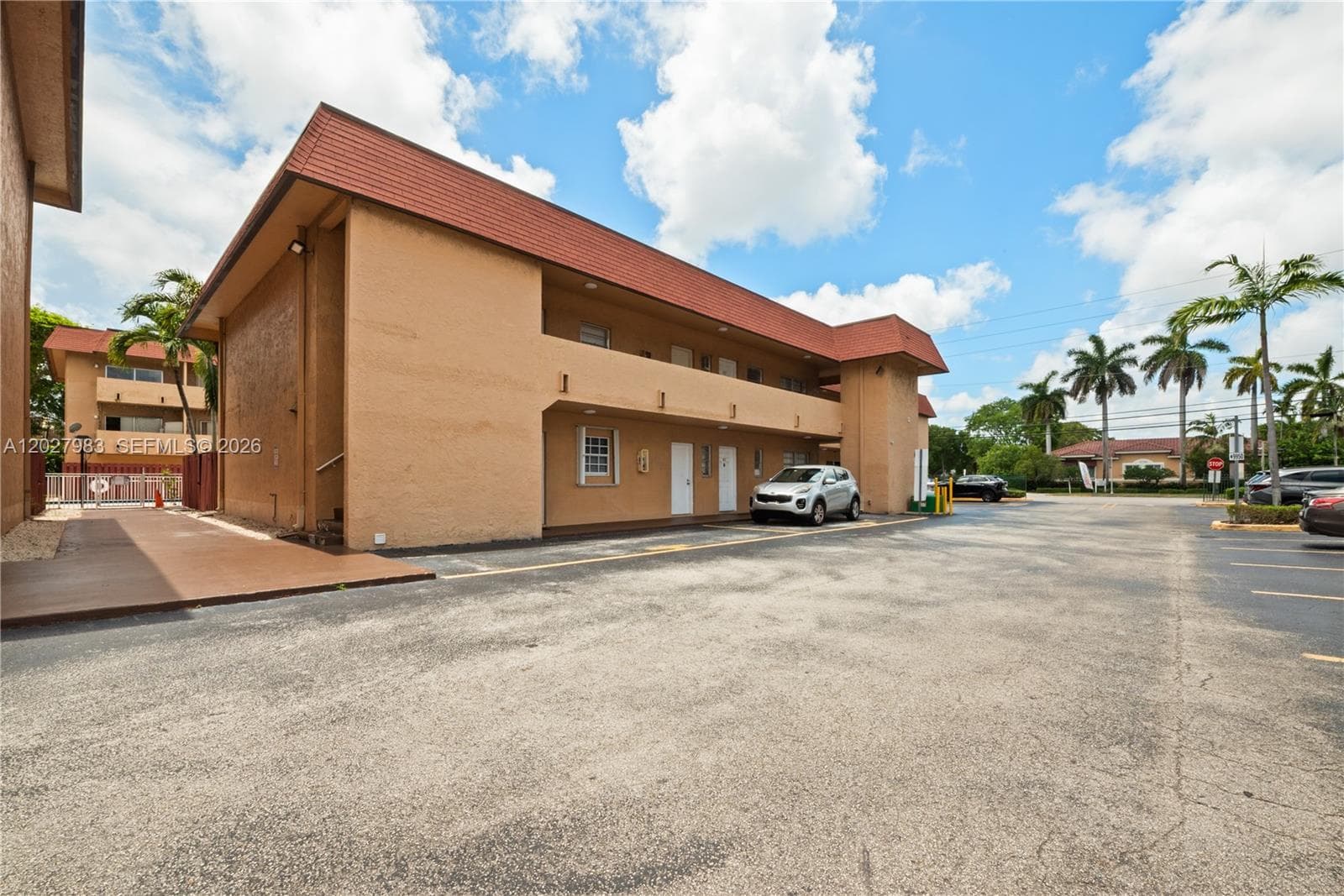 9950 SW 88th St # 414-4, Miami, FL 33176 — zdjęcie 2