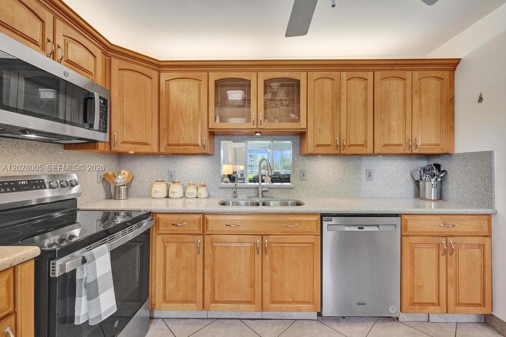 1025 SE 2nd Ave # 208, Dania Beach, FL 33004 — zdjęcie 4