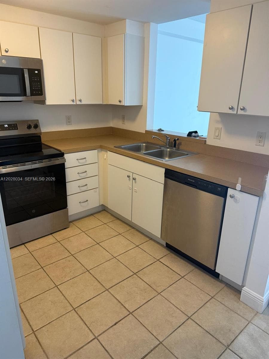 1250 S Miami Ave # 1412, Miami, FL 33130 — zdjęcie 5