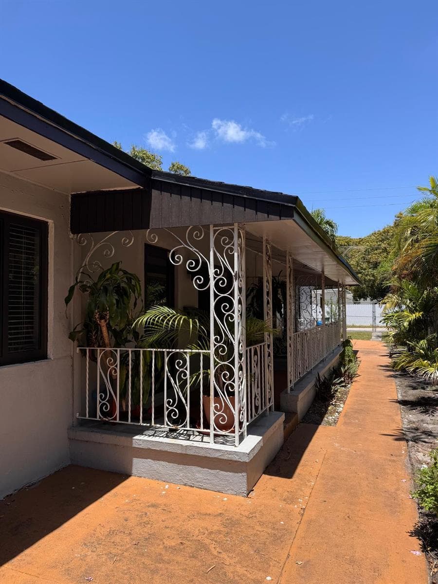 1927 Funston Street, Hollywood, FL 33020 — zdjęcie 2