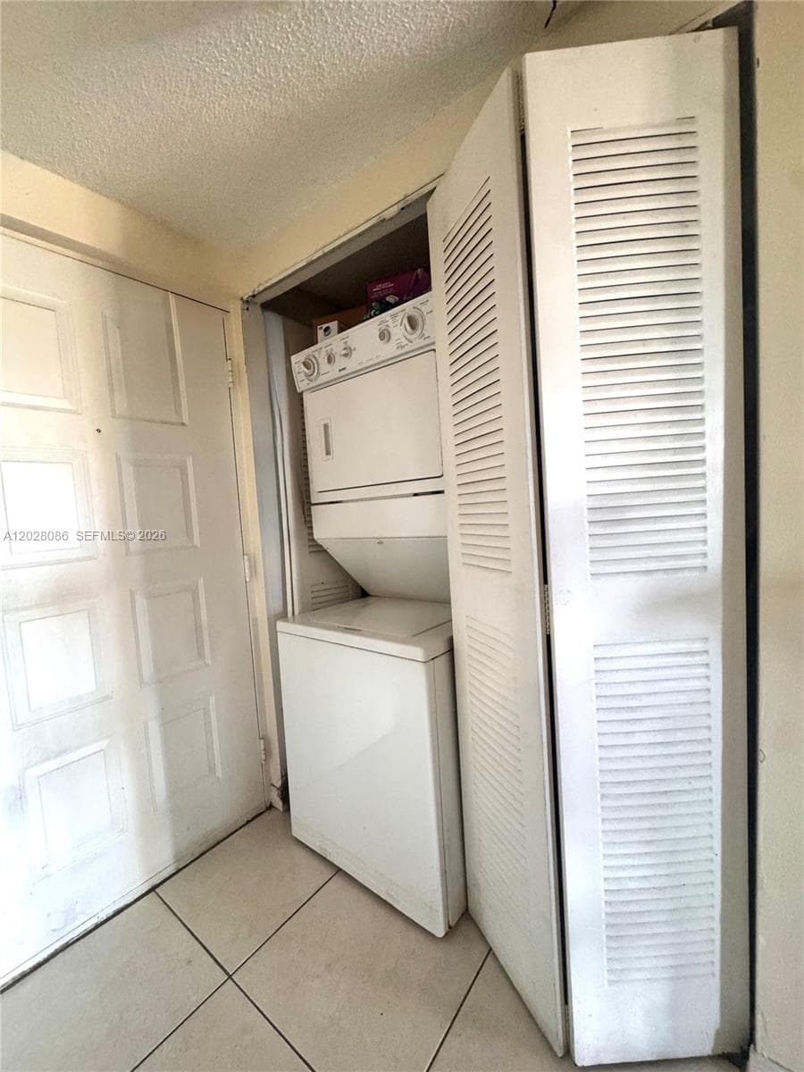 8290 Lake Dr # 506, Doral, FL 33166 — zdjęcie 2