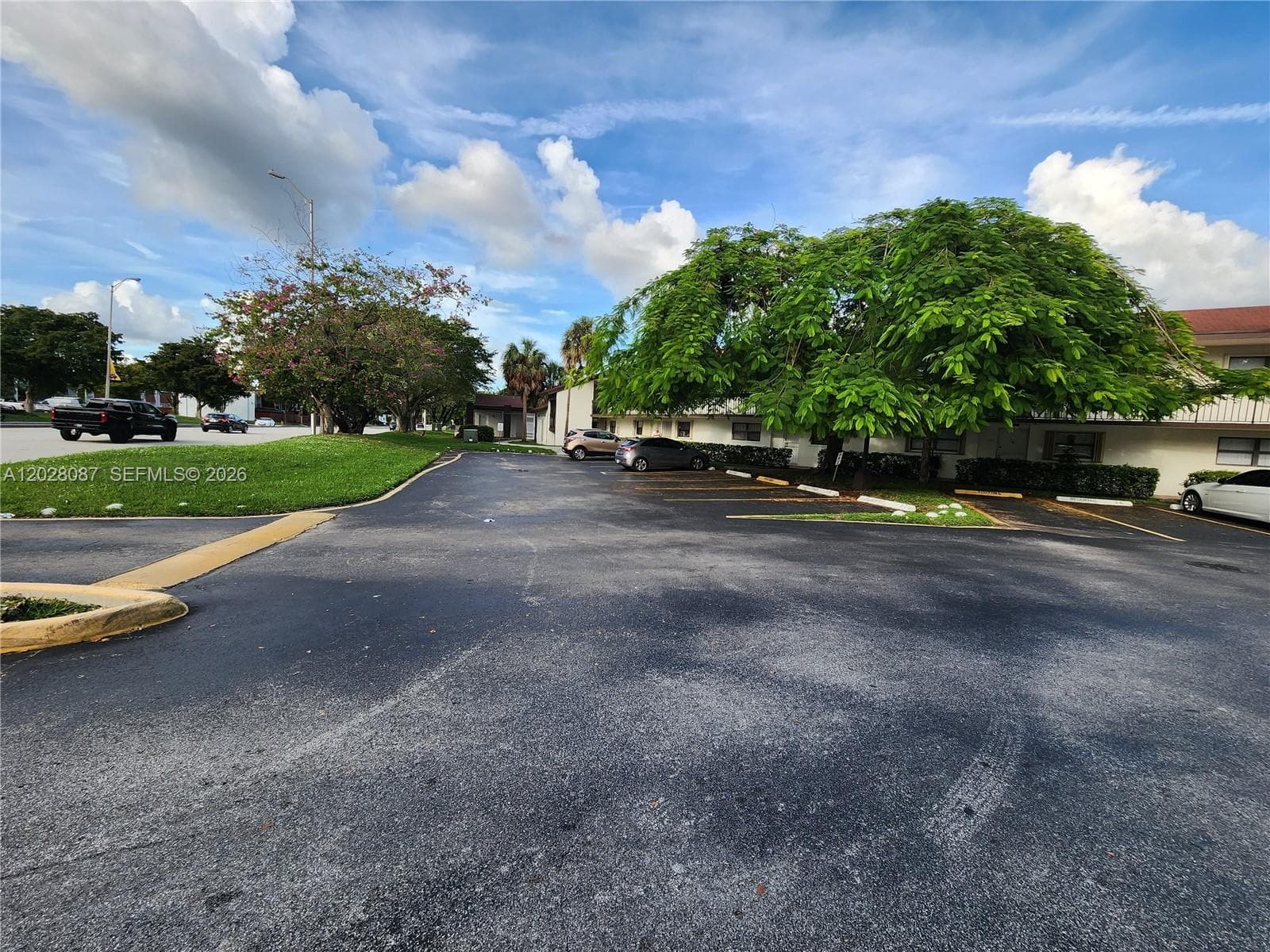 461 NW 107 Ave # 102, Miami, FL 33172 — zdjęcie 4