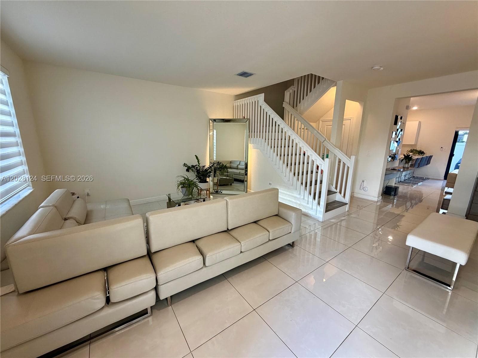 11445 W 33rd Ln, Hialeah, FL 33018 — zdjęcie 4