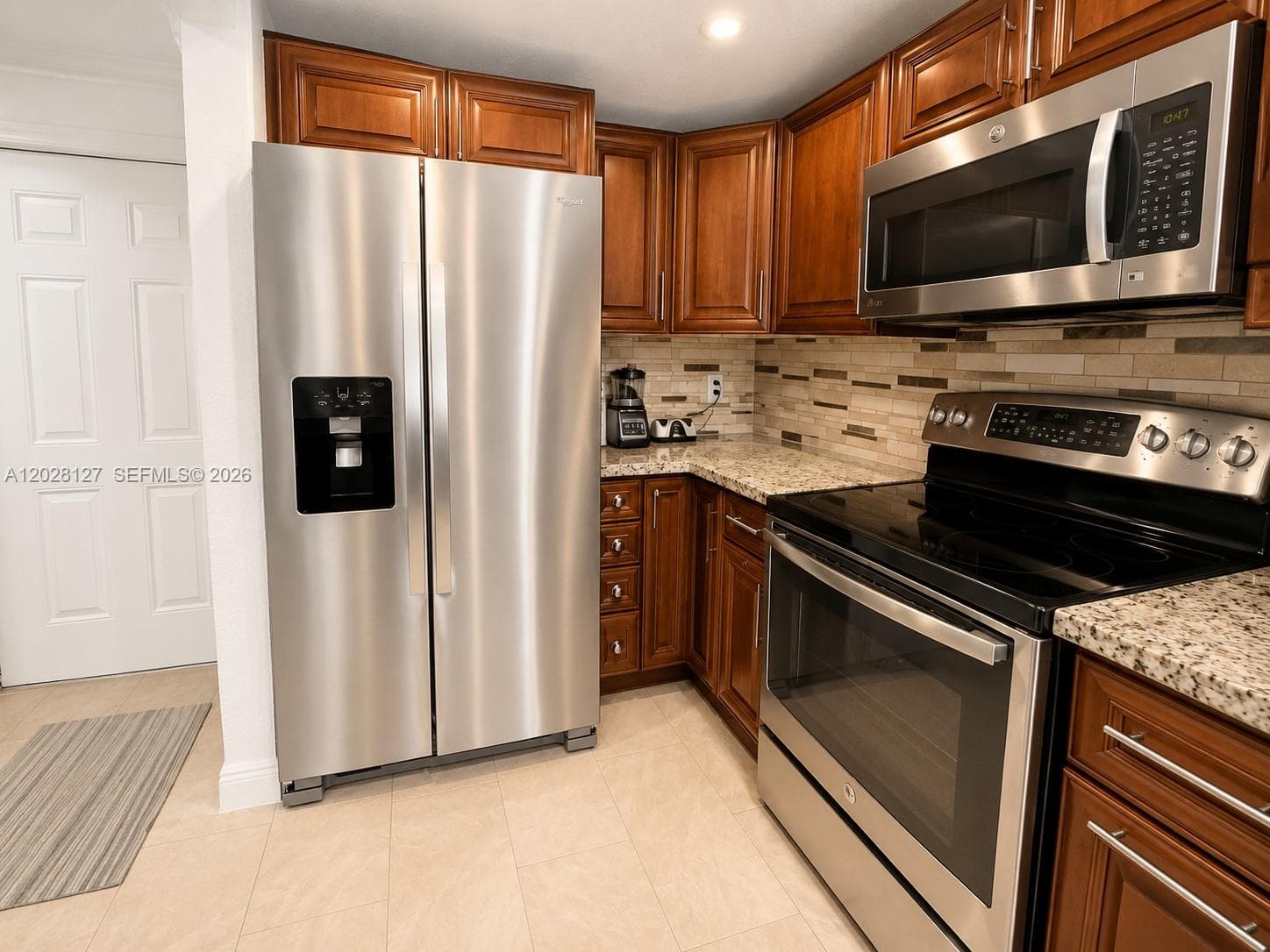 1901 NW S River Dr # 5A, Miami, FL 33125 — zdjęcie 2